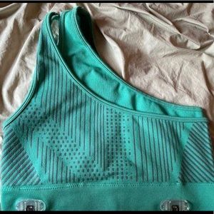 One shoulder sports top